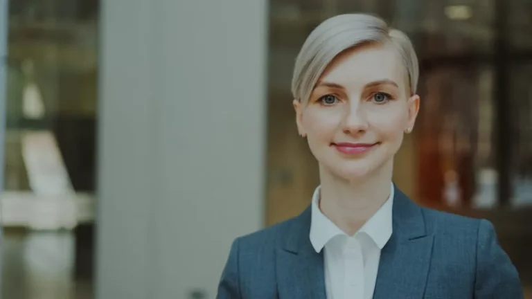 Best Short Hairstyles for Women in 2026