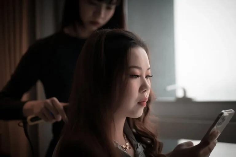Hair Care Routine Tips for Healthy Looking Hair