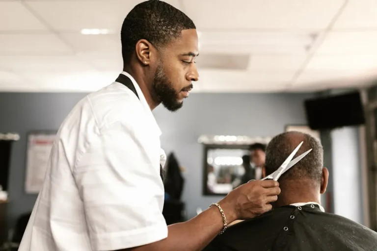 How to Explain Your Haircut to a Stylist